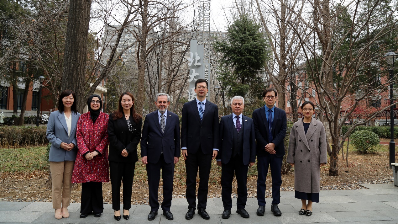安卡拉大学代表团访问北京大学医学部