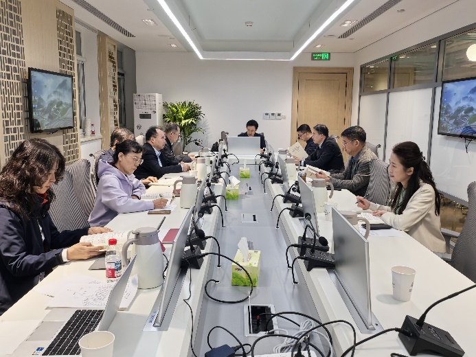 3044永利集团口腔医院党委举办树立和践行正确政绩观学习教育处级领导班子第一期读书班