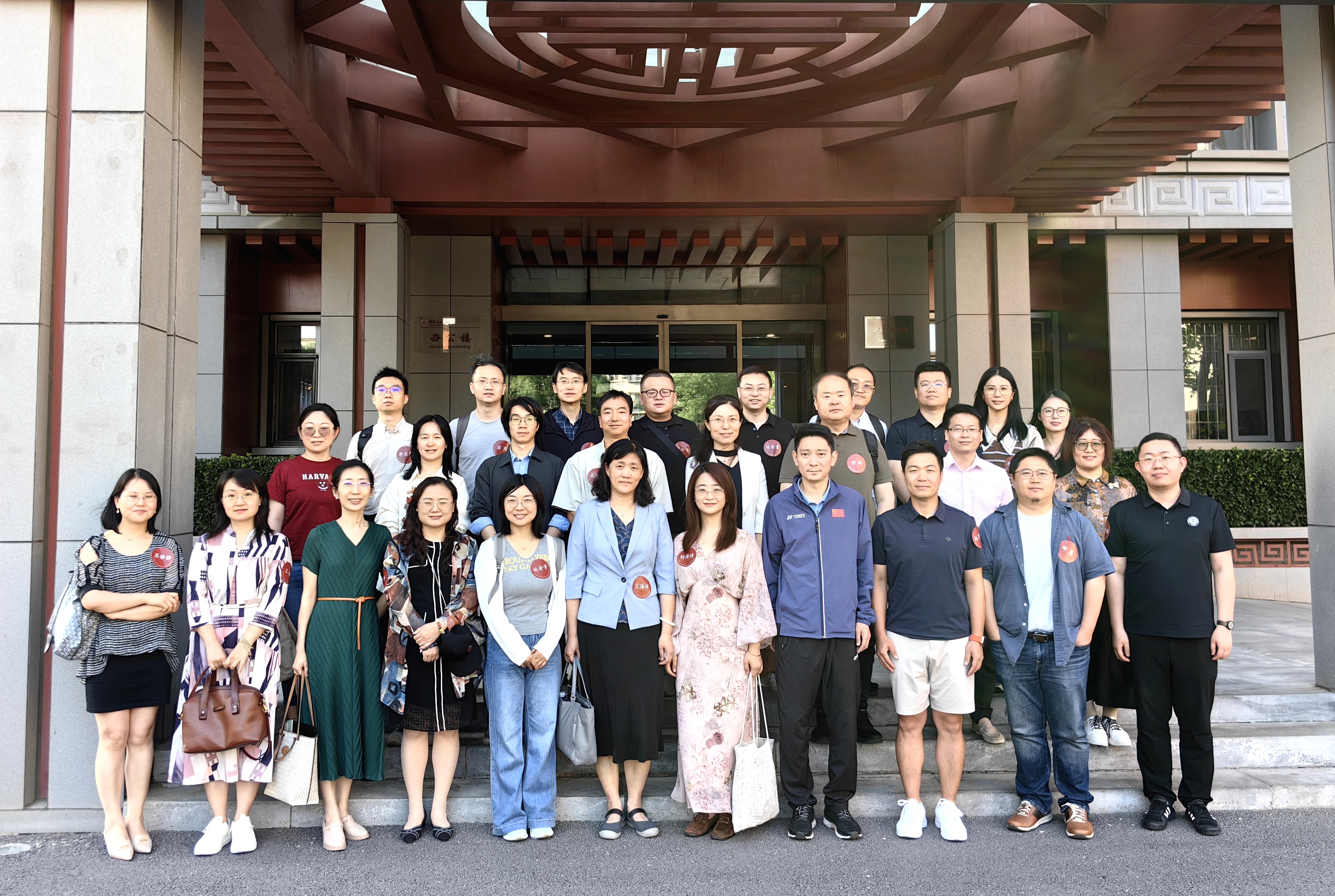 以美润心厚植家国情怀  以文化人赋能管理质效——医学部党委组织部举办“大家面对面”第十三期活动